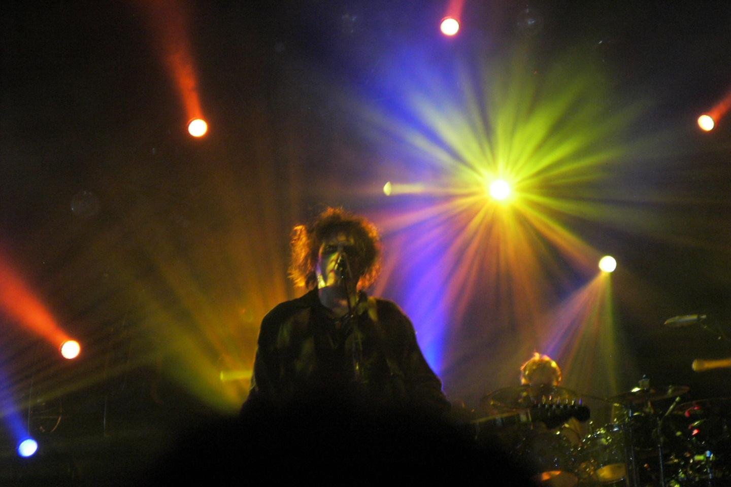 gcure064.jpg